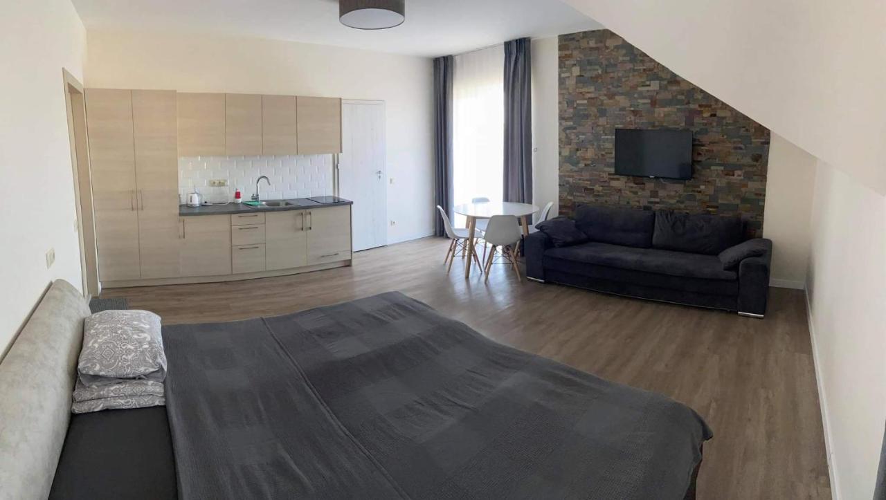Apartamentai Klaipeda-Studijos Tipo Butukai Экстерьер фото