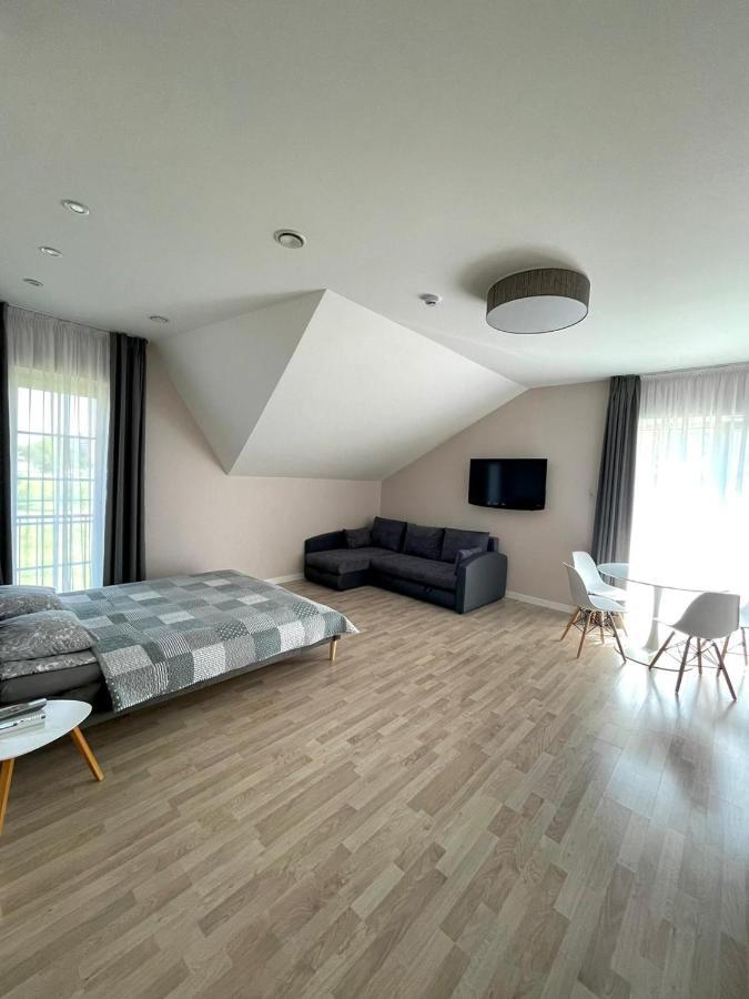 Apartamentai Klaipeda-Studijos Tipo Butukai Экстерьер фото